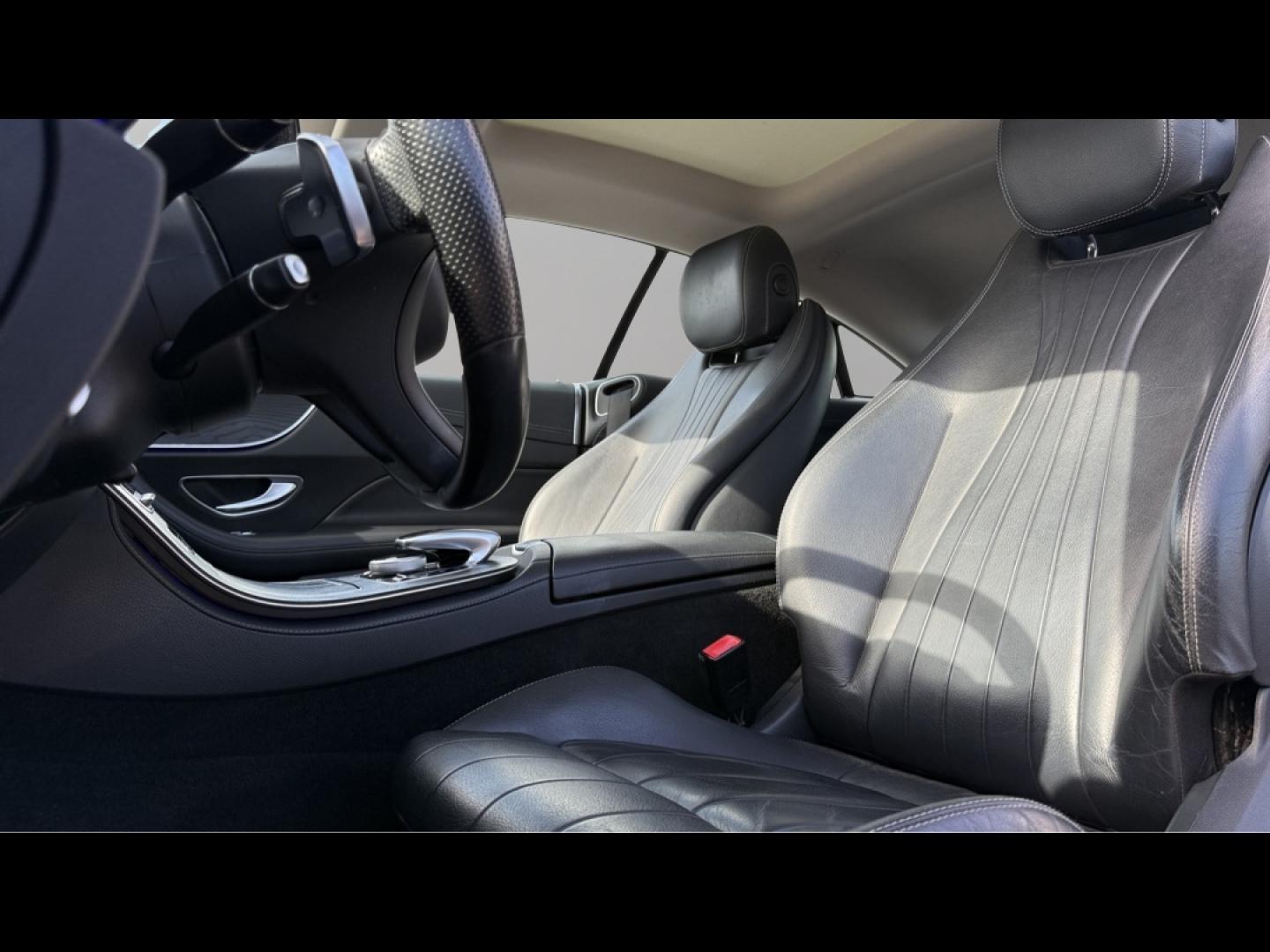 Image MERCEDES-BENZ Classe E Coupe 220 d 194ch Executive 9G-Tronic Euro6d-T