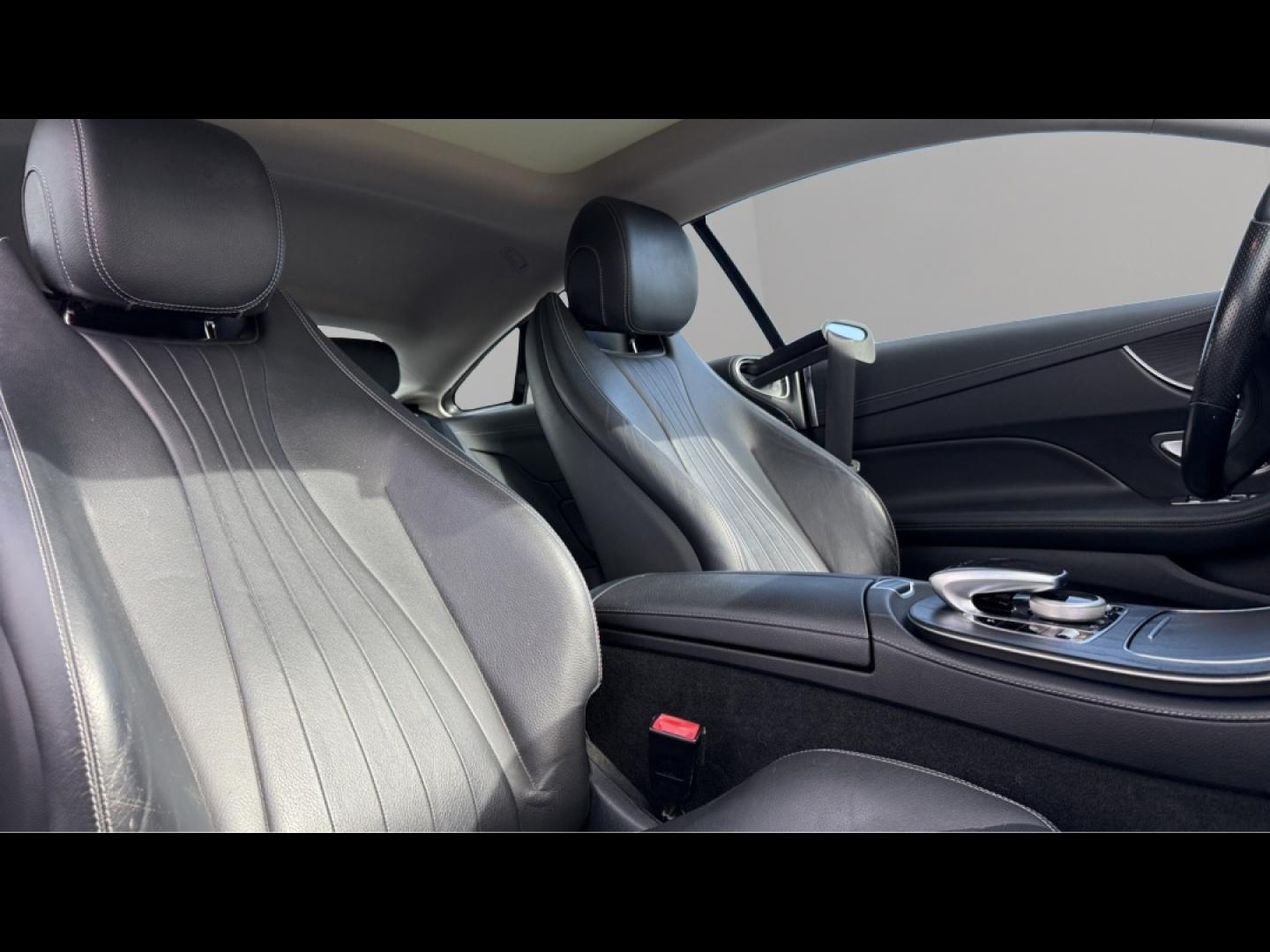 Image MERCEDES-BENZ Classe E Coupe 220 d 194ch Executive 9G-Tronic Euro6d-T