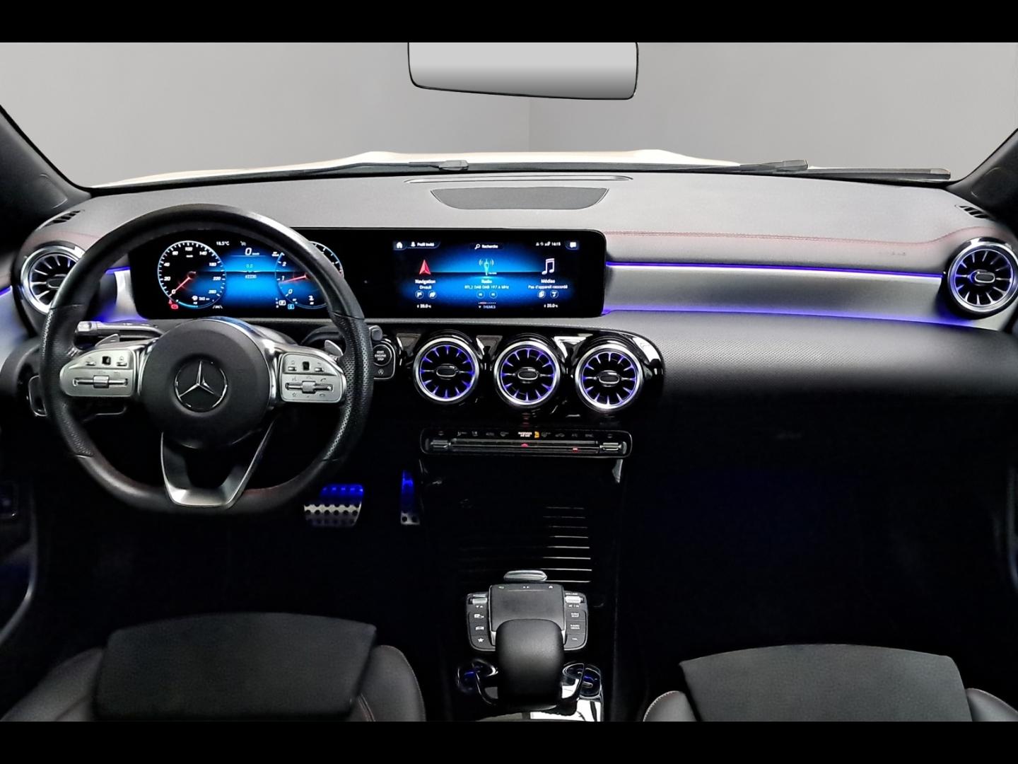 Image MERCEDES-BENZ CLA 200 163ch AMG Line 7G-DCT 9cv