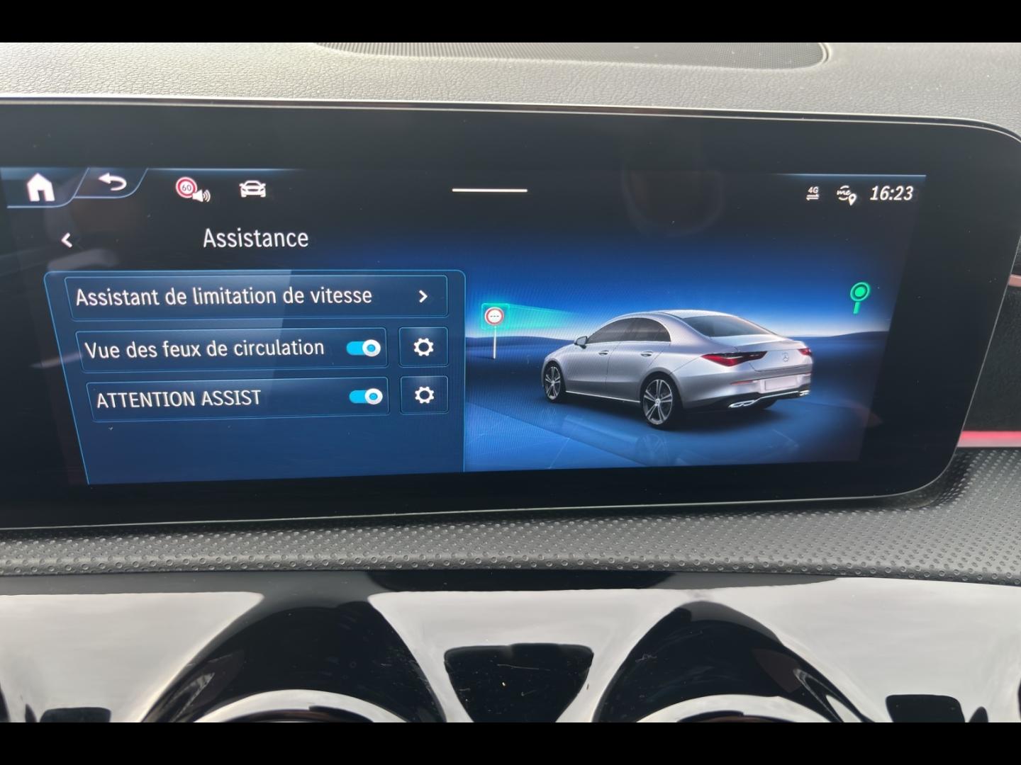 Image MERCEDES-BENZ CLA 200 d 150ch AMG Line 8G-DCT 8cv