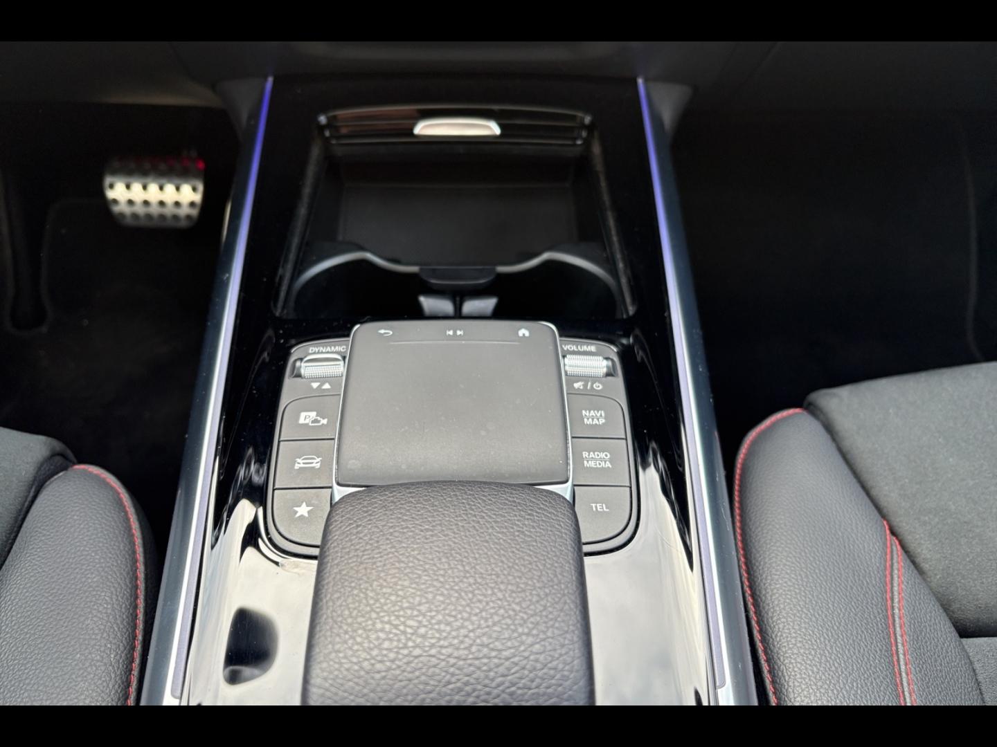 Image MERCEDES-BENZ GLA 200 d 150ch AMG Line 8G-DCT