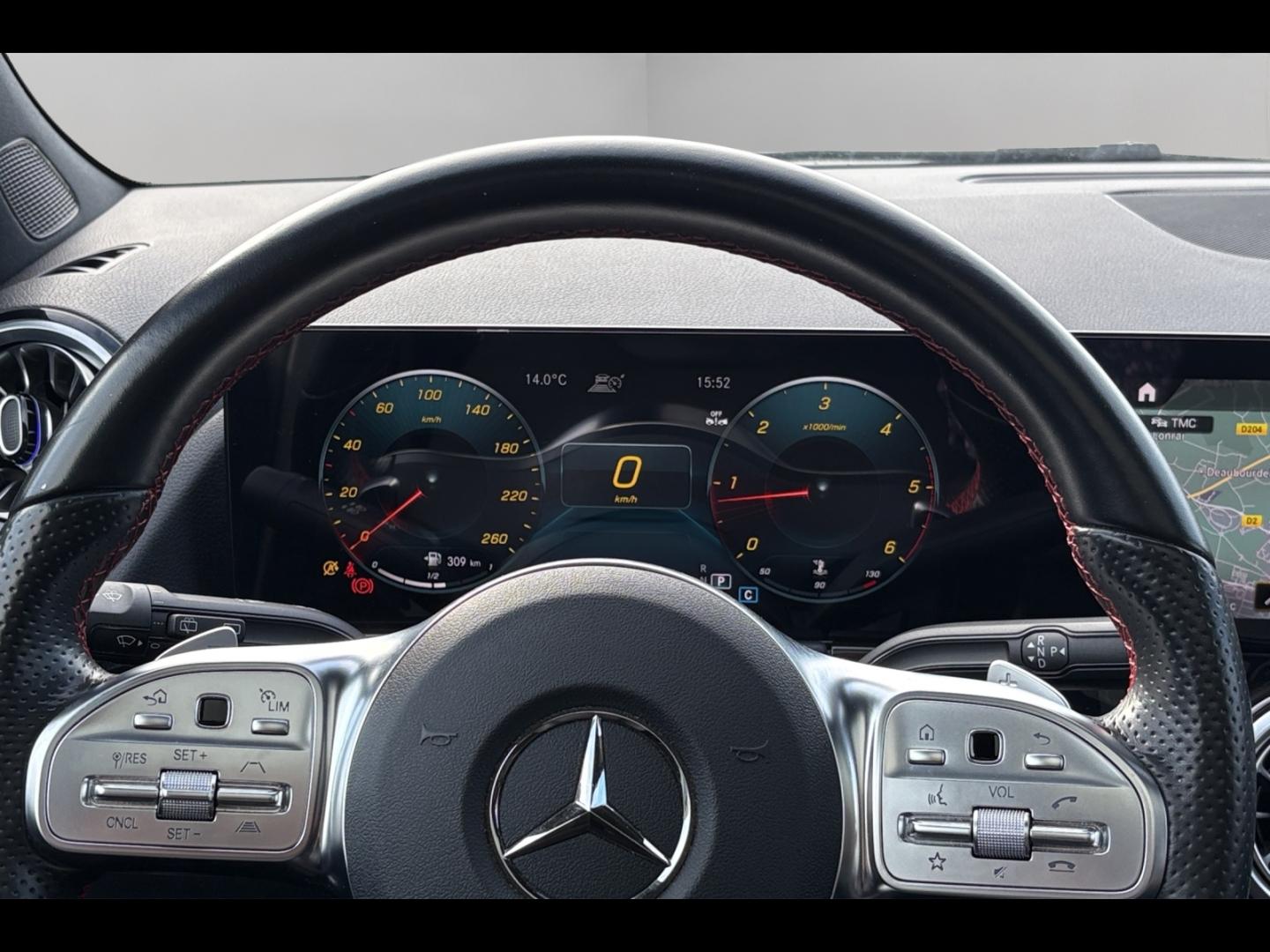 Image MERCEDES-BENZ GLA 200 d 150ch AMG Line 8G-DCT
