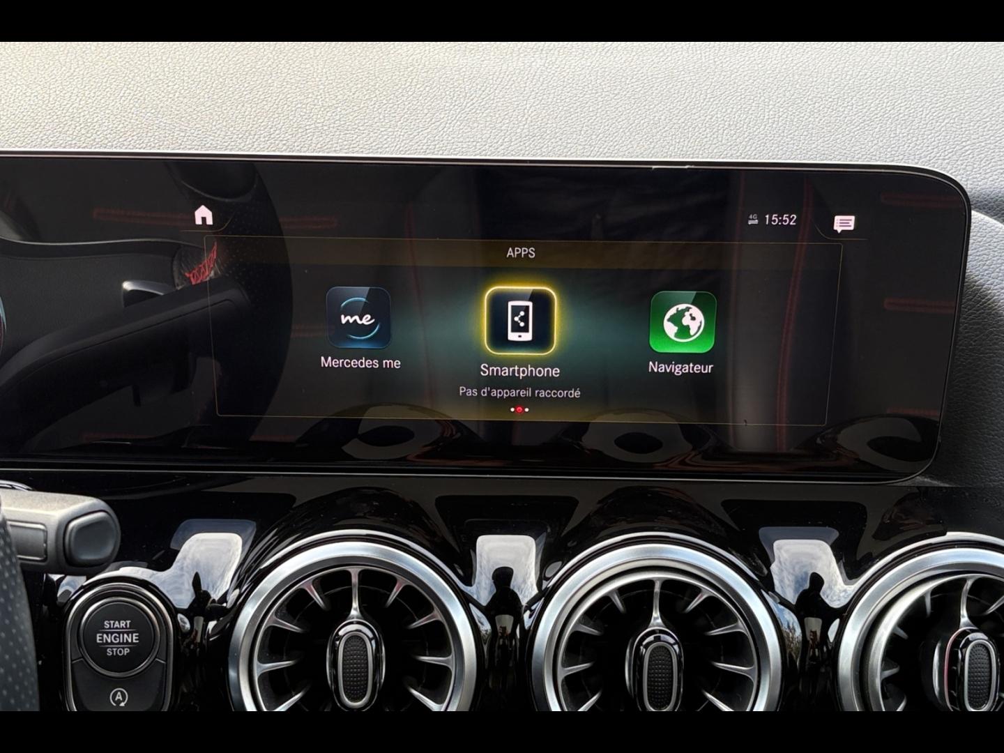 Image MERCEDES-BENZ GLA 200 d 150ch AMG Line 8G-DCT