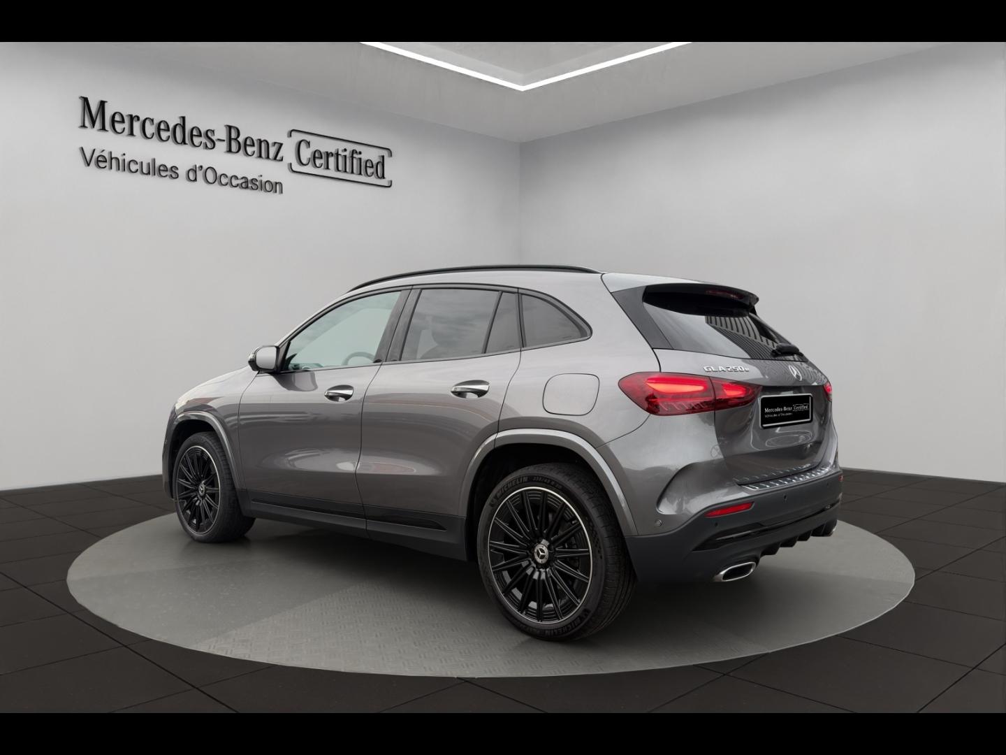 Image MERCEDES-BENZ GLA 250 e hybride rechargeable 218ch AMG Line 8G-DCT