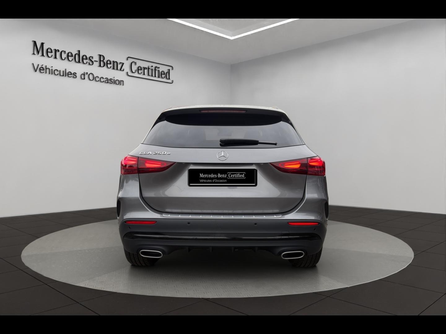 Image MERCEDES-BENZ GLA 250 e hybride rechargeable 218ch AMG Line 8G-DCT