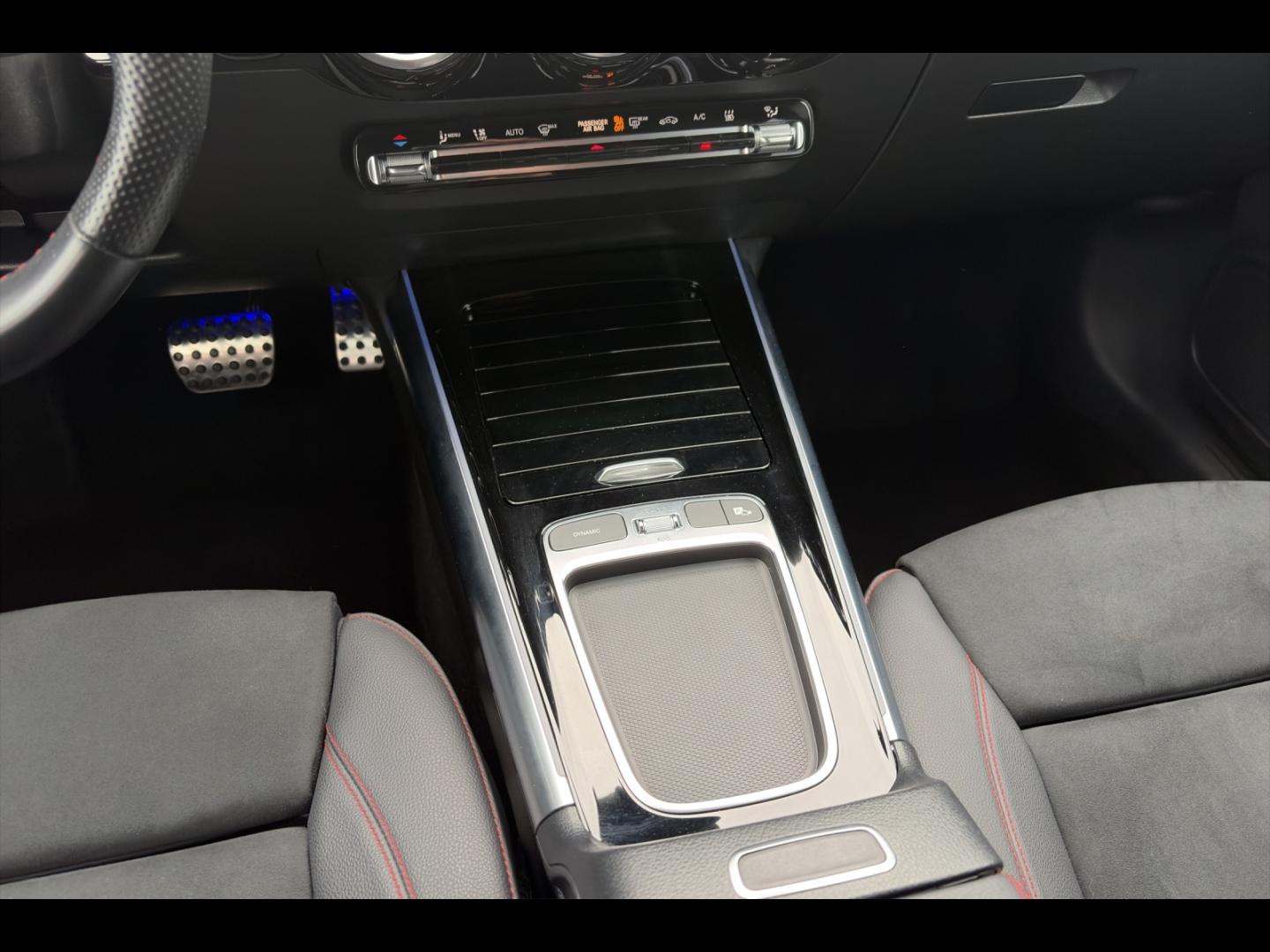 Image MERCEDES-BENZ GLA 250 e hybride rechargeable 218ch AMG Line 8G-DCT