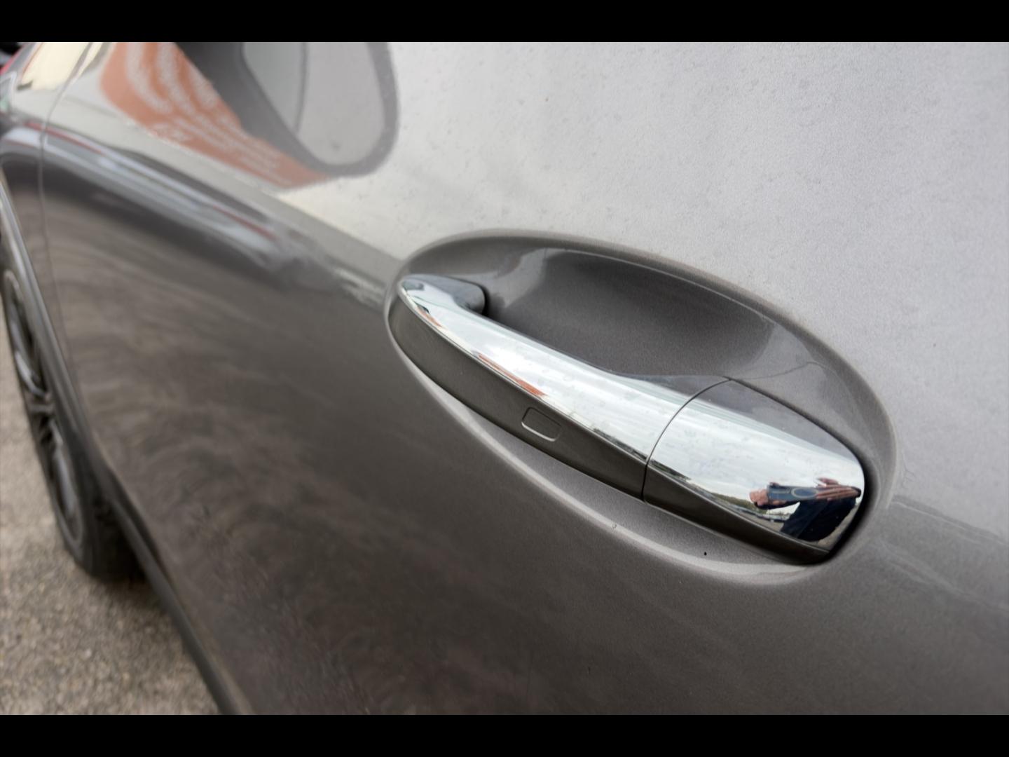 Image MERCEDES-BENZ GLA 250 e hybride rechargeable 218ch AMG Line 8G-DCT