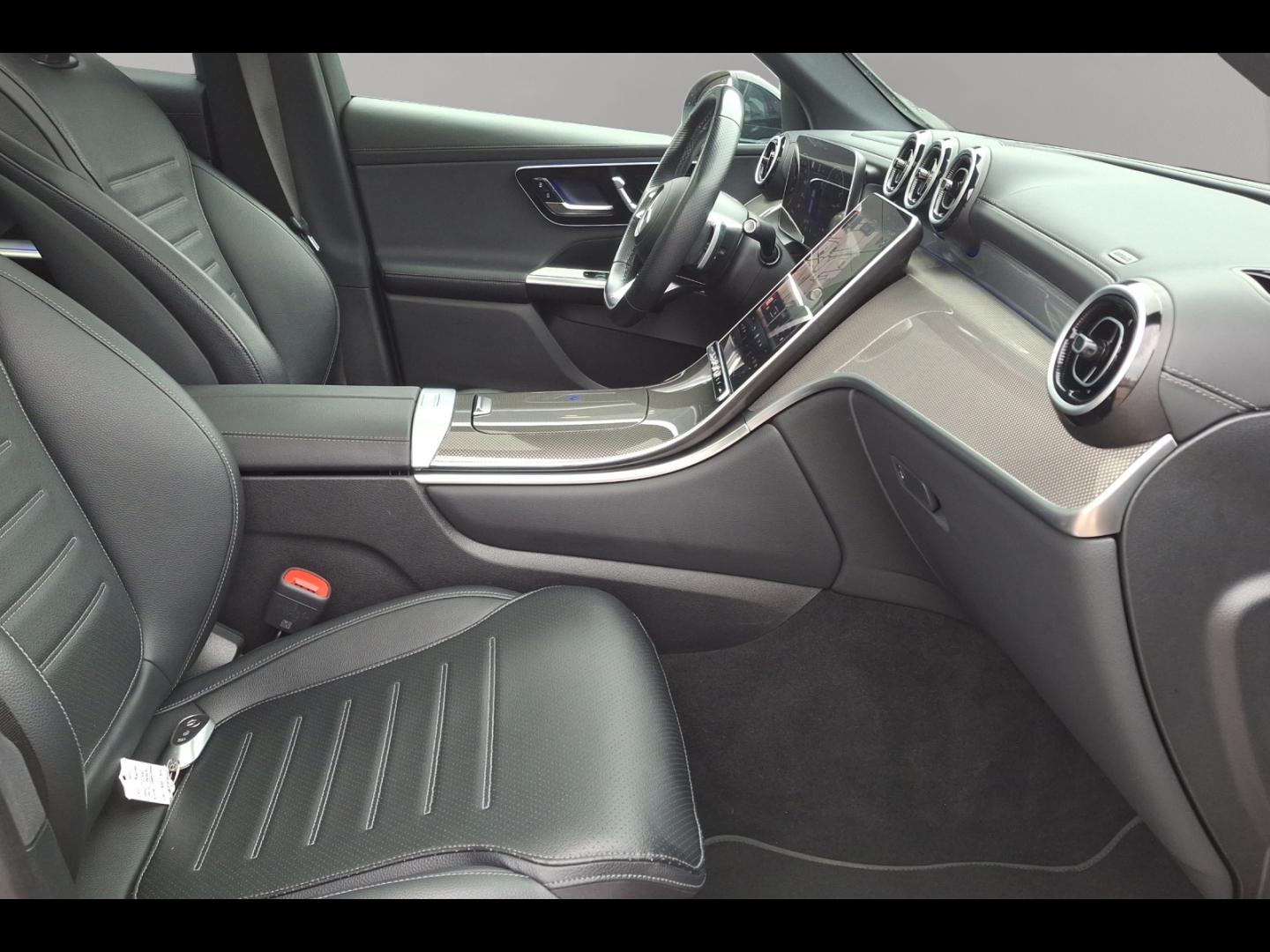 Image MERCEDES-BENZ GLC 300 de Hybrid 333ch AMG Line 4Matic 9G-Tronic