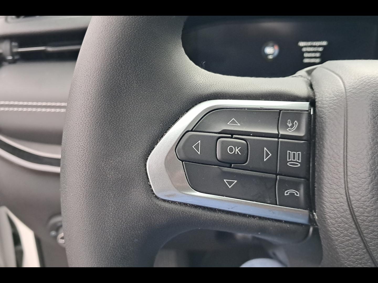 Image JEEP Compass 1.5 Turbo T4 130ch MHEV Summit 4x2 BVR7