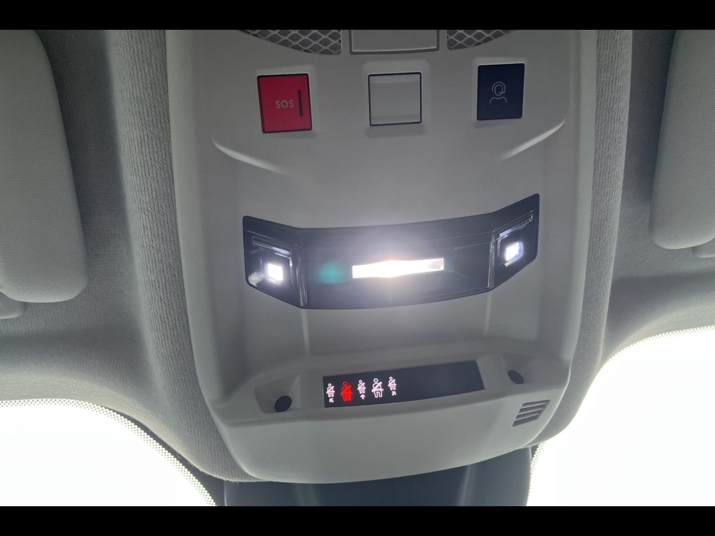 Image FIAT 600 1.2 Hybrid Turbo 145ch Pop eDCT6 Step 2