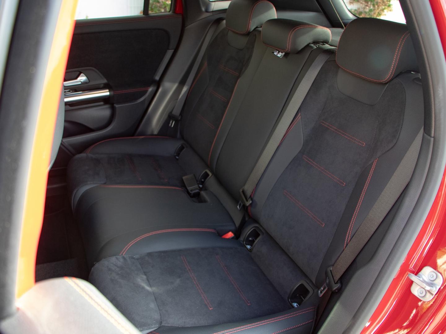 Image MERCEDES-BENZ GLA 200 163ch AMG Line 7G-DCT