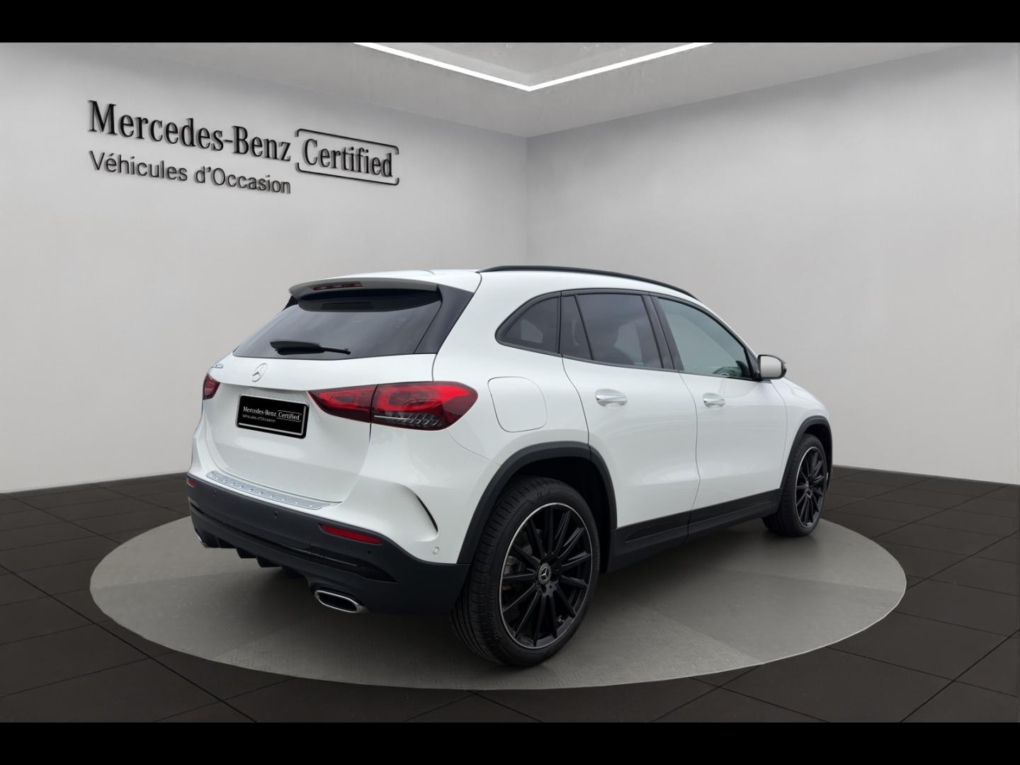 Image MERCEDES-BENZ GLA 250 e 160+102ch AMG Line 8G-DCT
