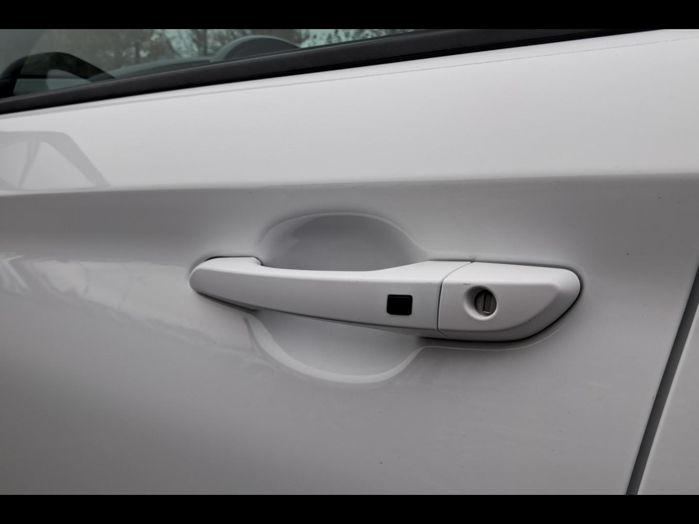 Image HYUNDAI Kona 1.0 T-GDi 120ch Hybrid 48V N Line Creative