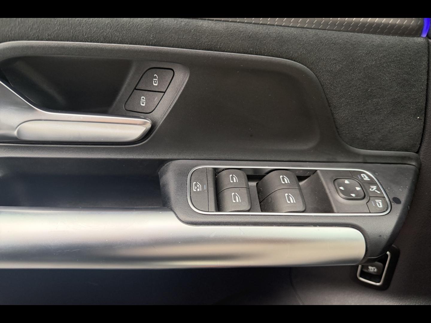 Image MERCEDES-BENZ EQA 250+ 190ch AMG Line