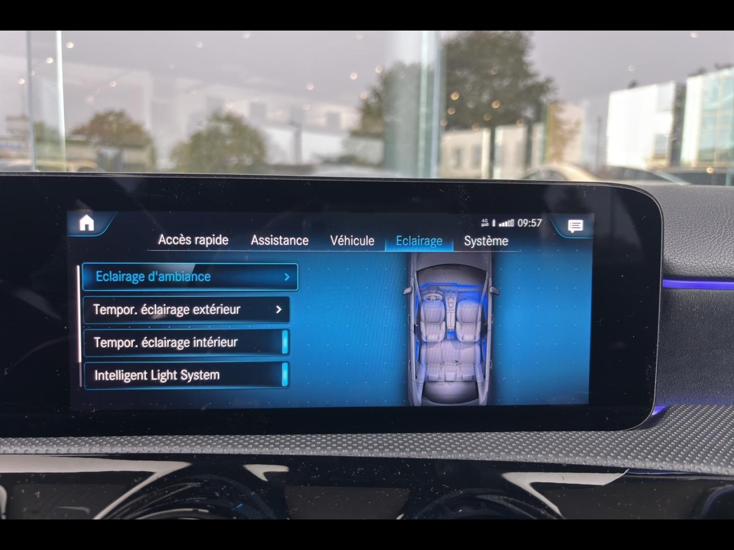 Image MERCEDES-BENZ Classe A Berline 200 d 150ch AMG Line 8G-DCT