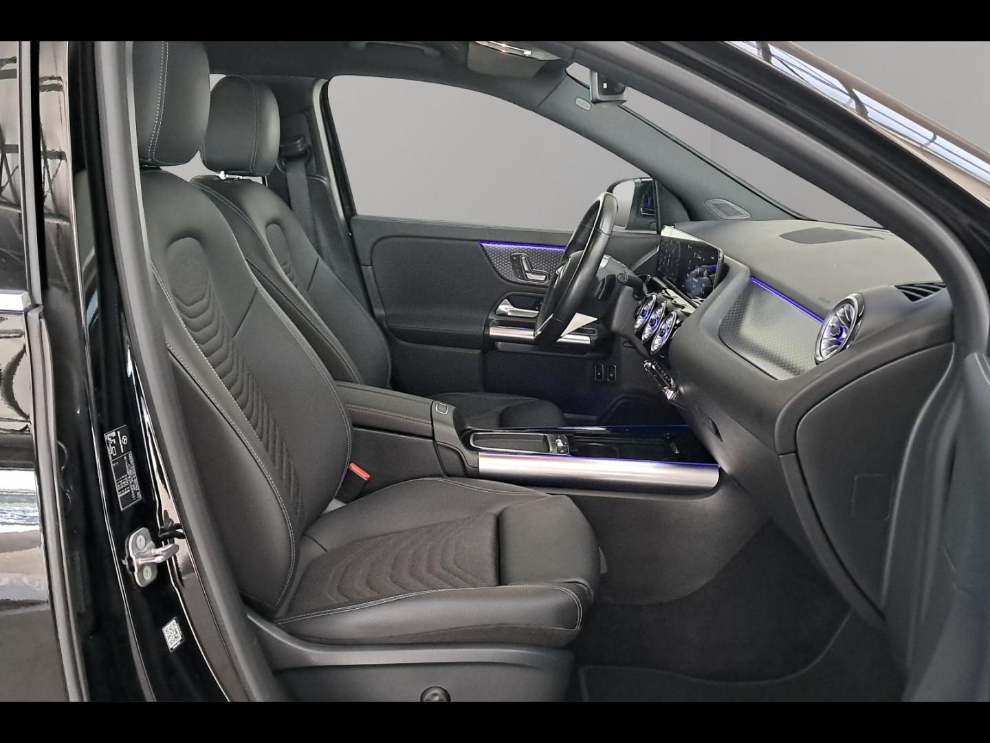 Image MERCEDES-BENZ GLA 250 e hybride rechargeable 218ch Progressive Line 8G-DCT
