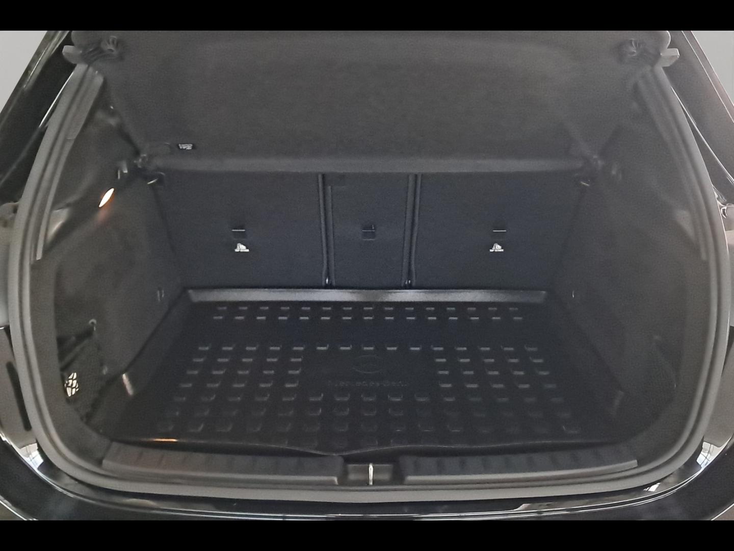 Image MERCEDES-BENZ GLA 250 e hybride rechargeable 218ch Progressive Line 8G-DCT