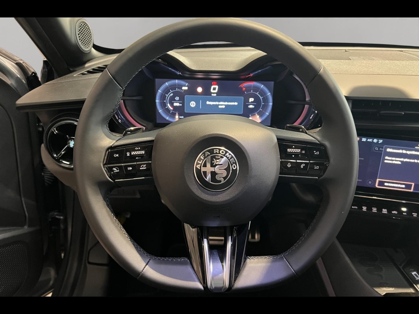 Image ALFA ROMEO Junior 1.2 Ibrida 145ch Speciale e-DCT6