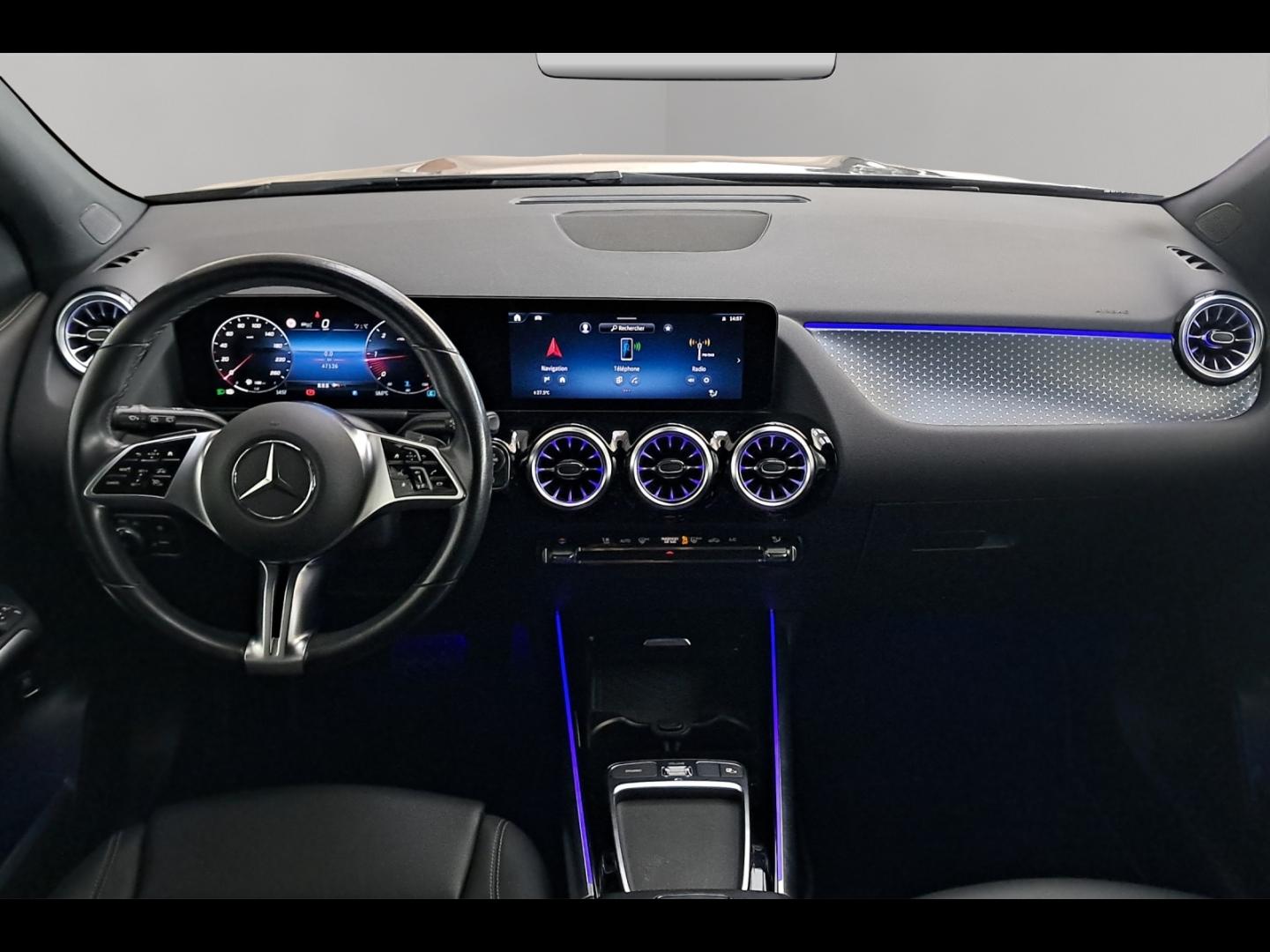 Image MERCEDES-BENZ GLA 200 d 150ch Progressive Line 8G-DCT