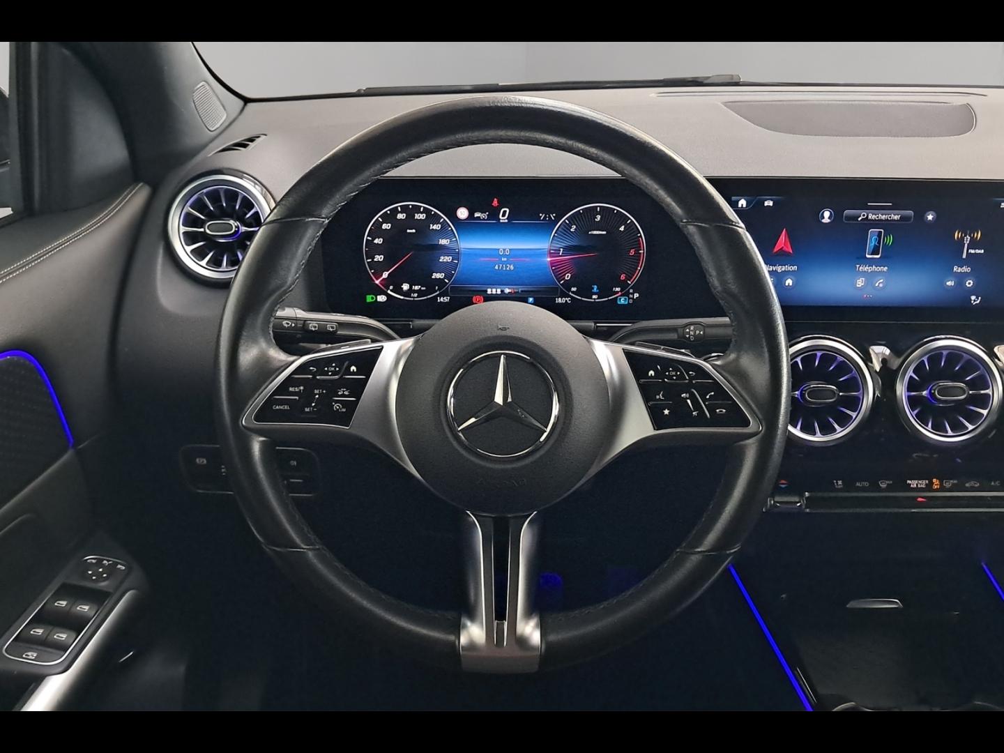 Image MERCEDES-BENZ GLA 200 d 150ch Progressive Line 8G-DCT
