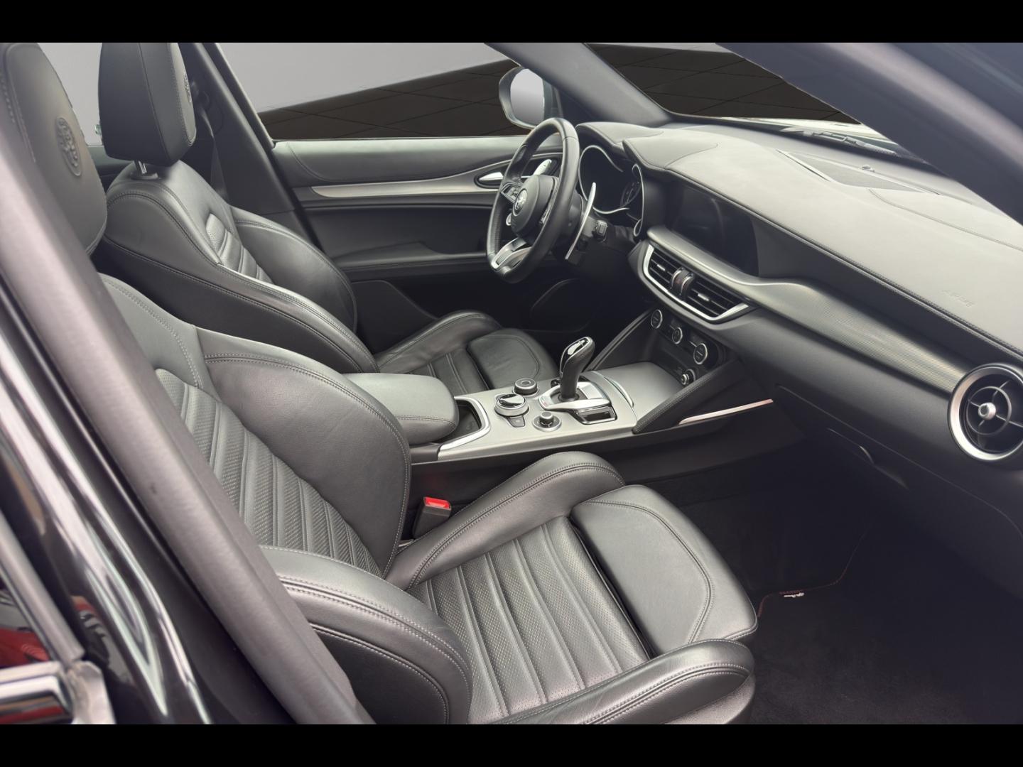 Image ALFA ROMEO Stelvio 2.2 Diesel 210ch Veloce Q4 AT8 MY22