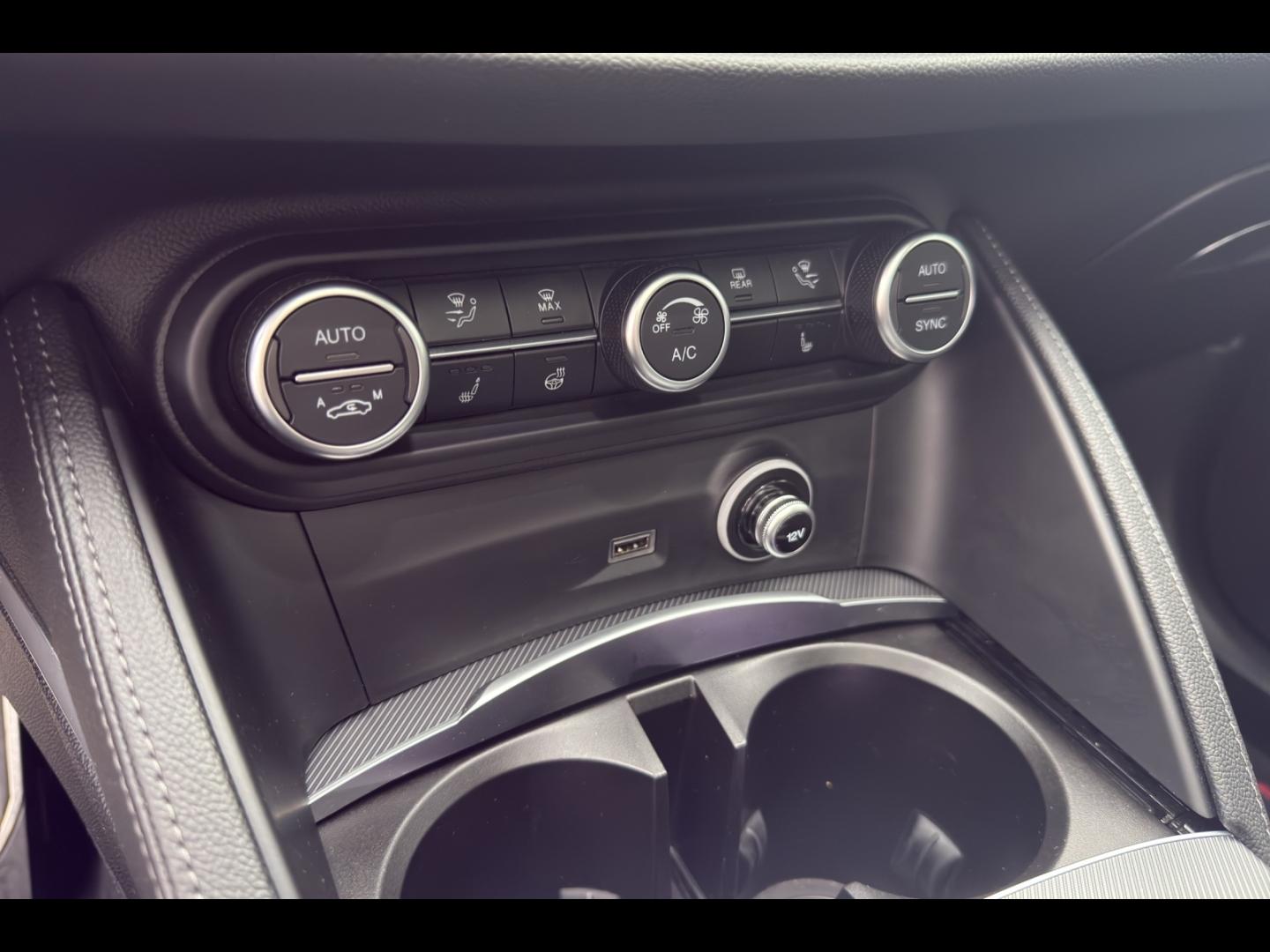 Image ALFA ROMEO Stelvio 2.2 Diesel 210ch Veloce Q4 AT8 MY22