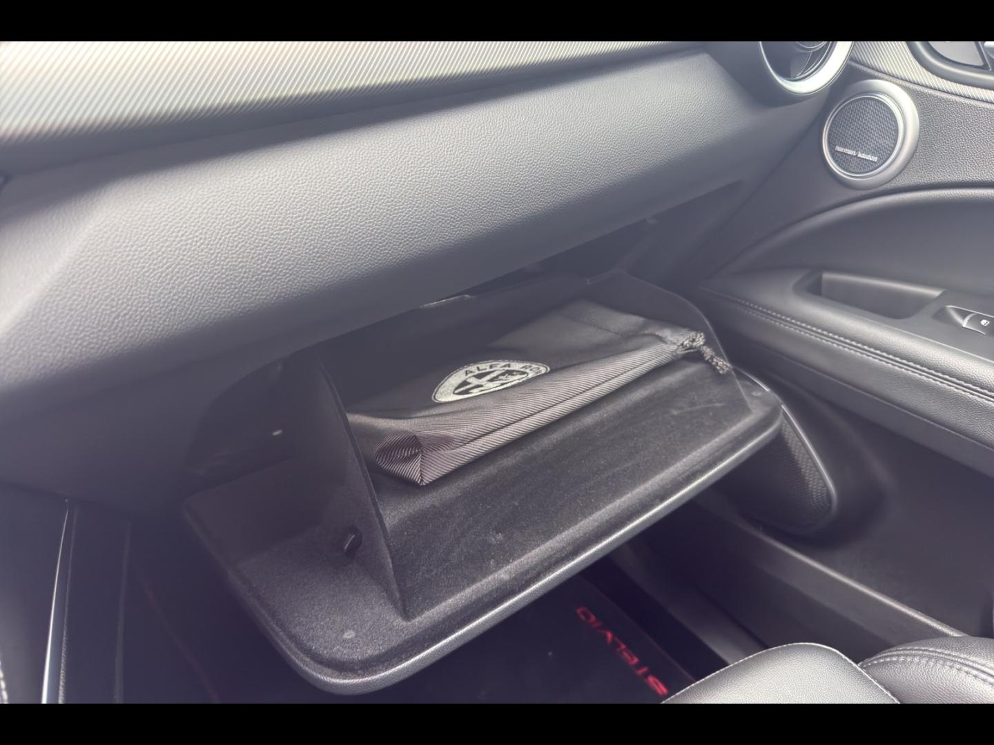 Image ALFA ROMEO Stelvio 2.2 Diesel 210ch Veloce Q4 AT8 MY22