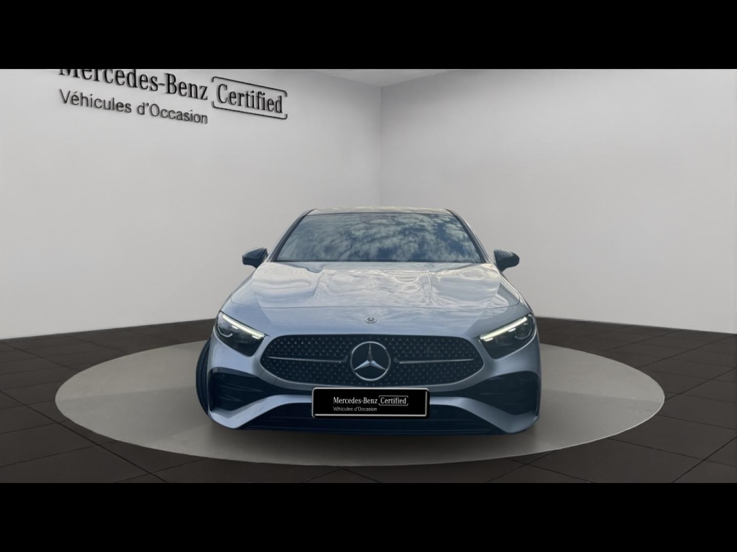 Image MERCEDES-BENZ Classe A 250 e 163+109ch AMG Line 8G-DCT