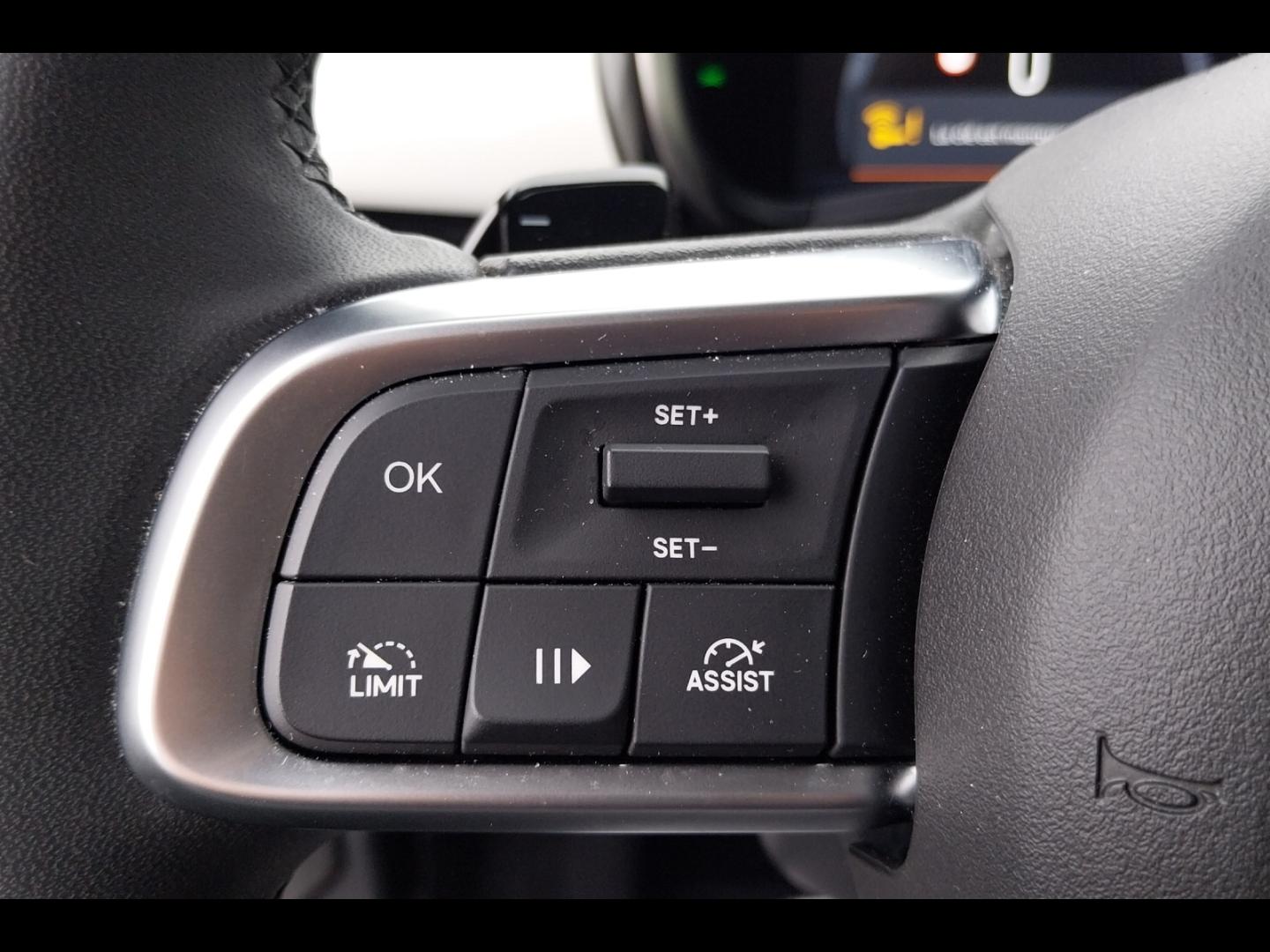 Image FIAT 600 1.2 Hybrid Turbo 145ch Pop eDCT6 Step 2