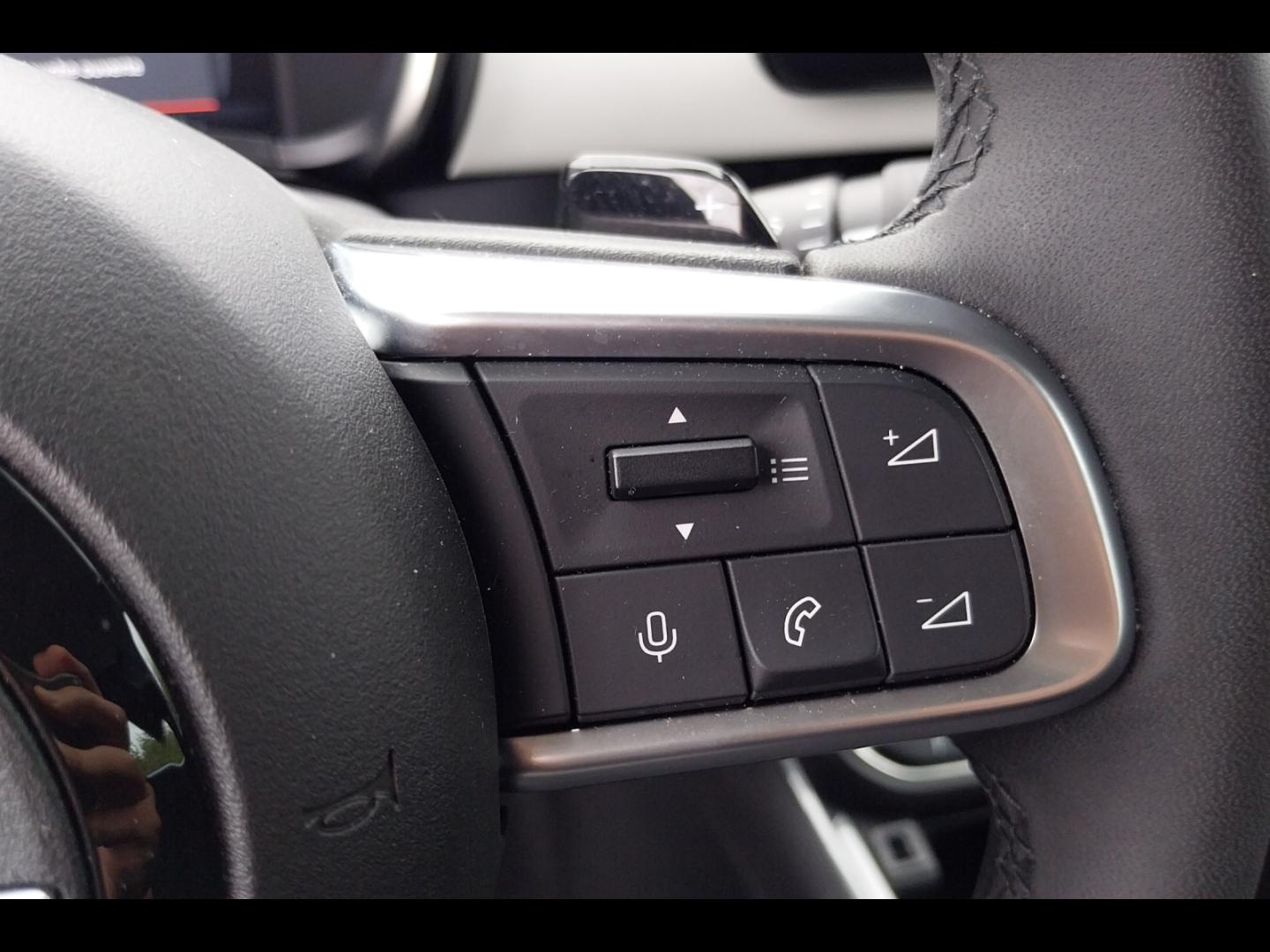 Image FIAT 600 1.2 Hybrid Turbo 145ch Pop eDCT6 Step 2