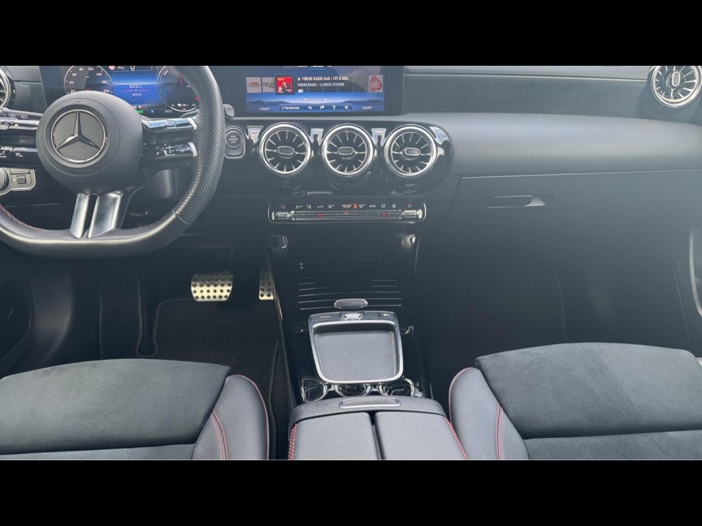 Image MERCEDES-BENZ Classe A 250 e 163+109ch AMG Line 8G-DCT