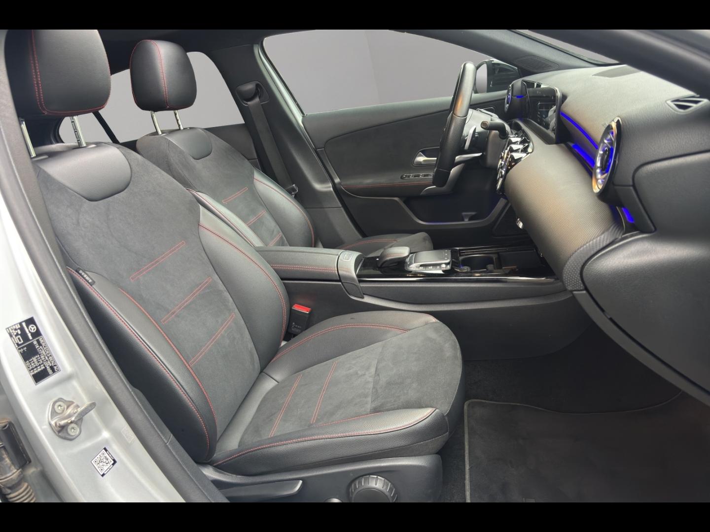 Image MERCEDES-BENZ Classe A Berline 250 e 160+102ch AMG Line 8G-DCT 8cv
