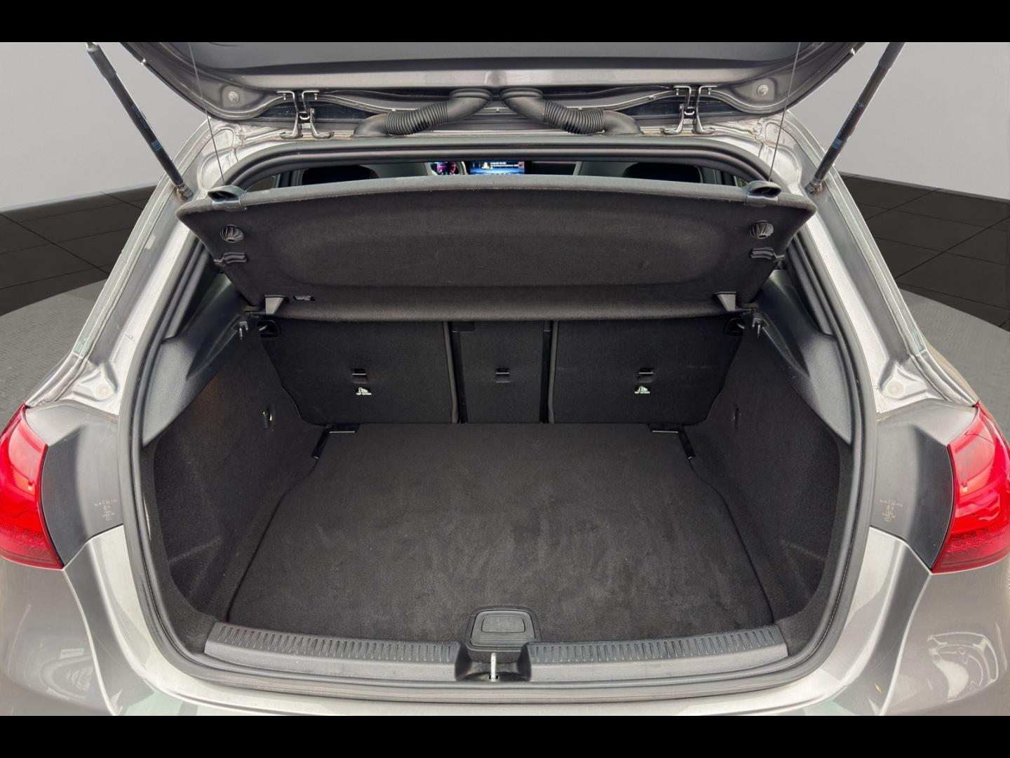 Image MERCEDES-BENZ Classe A 200 d 150ch AMG Line 8G-DCT