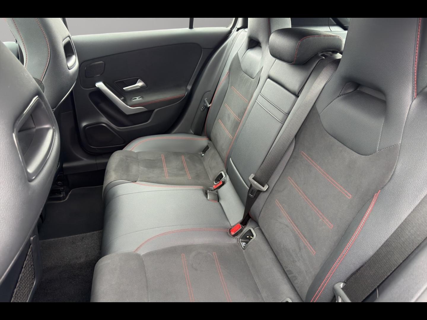 Image MERCEDES-BENZ Classe A 200 d 150ch AMG Line 8G-DCT