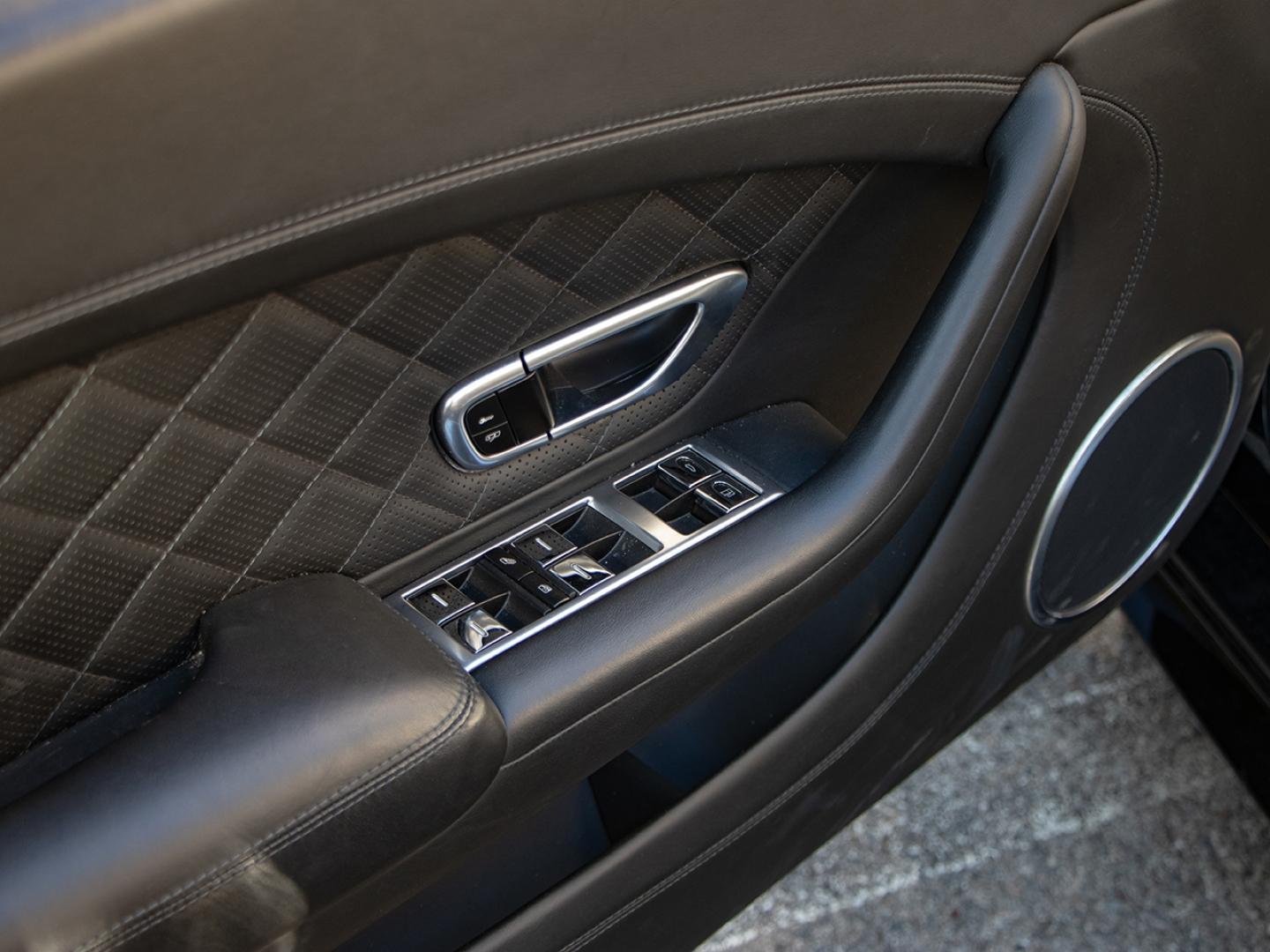 Image BENTLEY CONTINENTAL GTC V8 S 4.0 527ch