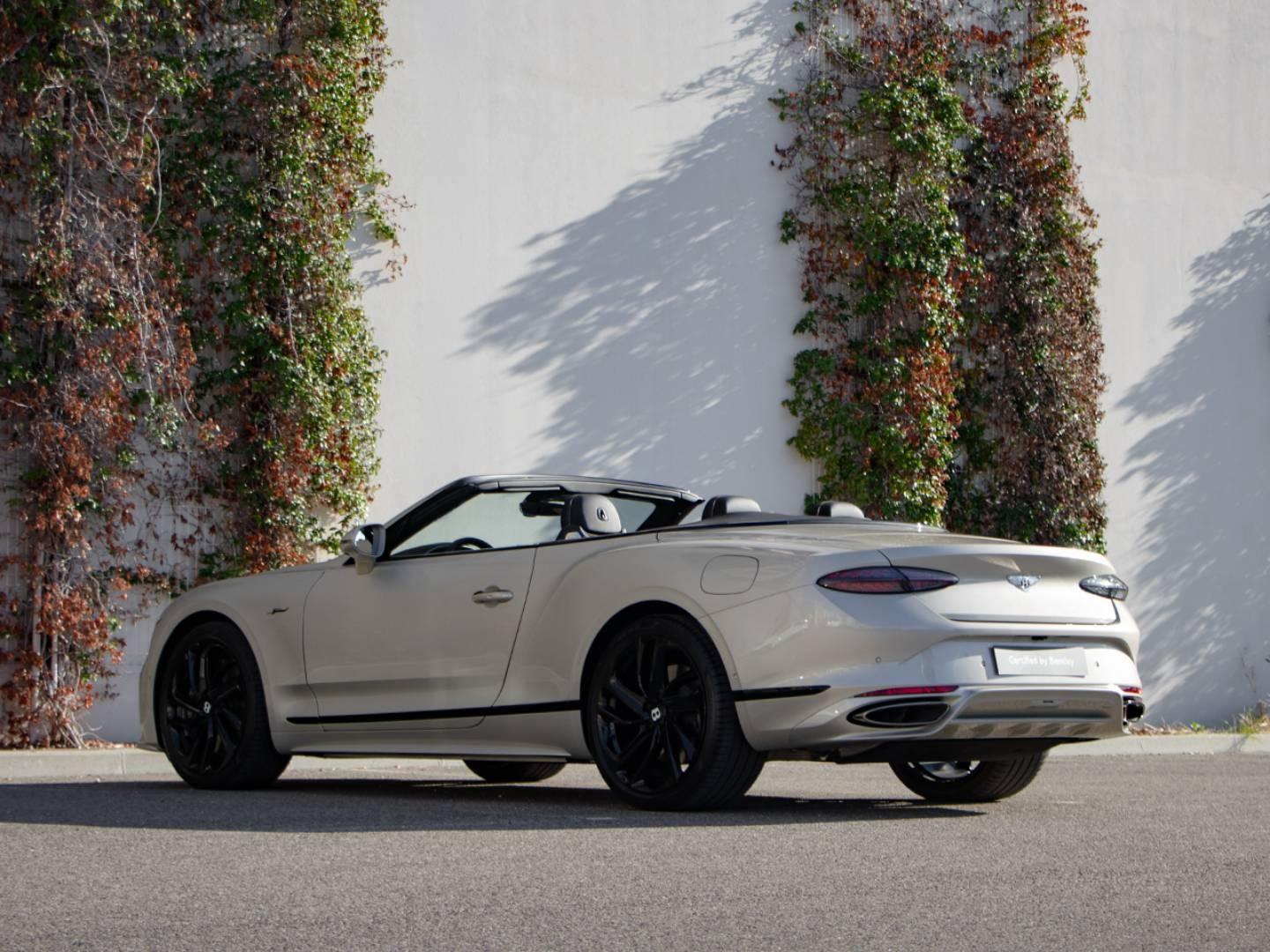 Image BENTLEY CONTINENTAL GTC Speed V8 4.0 Hybrid 780ch