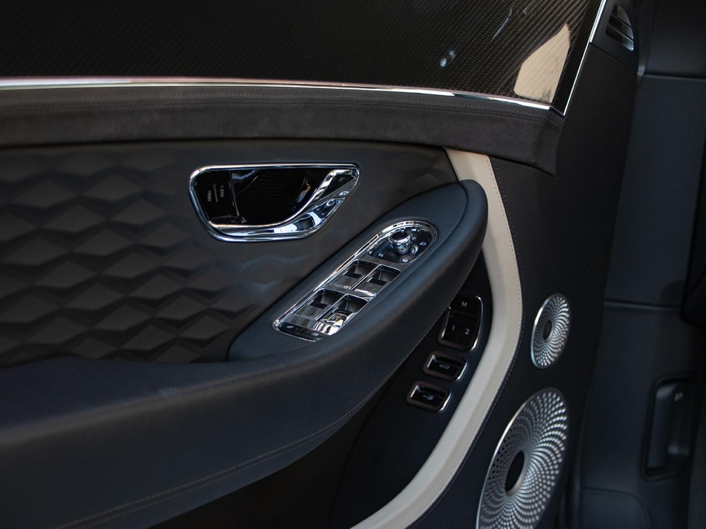 Image BENTLEY CONTINENTAL GTC Speed V8 4.0 Hybrid 780ch