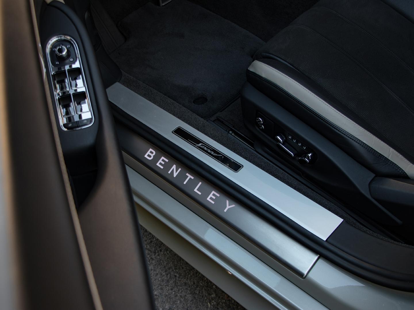 Image BENTLEY CONTINENTAL GTC Speed V8 4.0 Hybrid 780ch