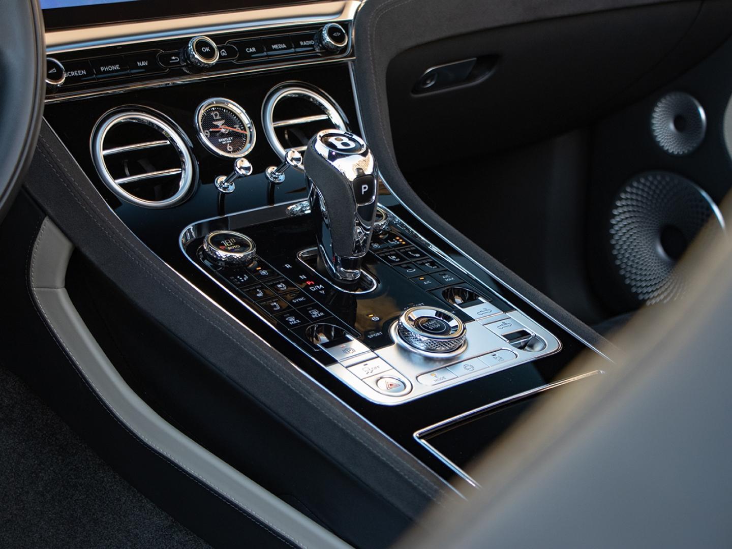 Image BENTLEY CONTINENTAL GTC Speed V8 4.0 Hybrid 780ch