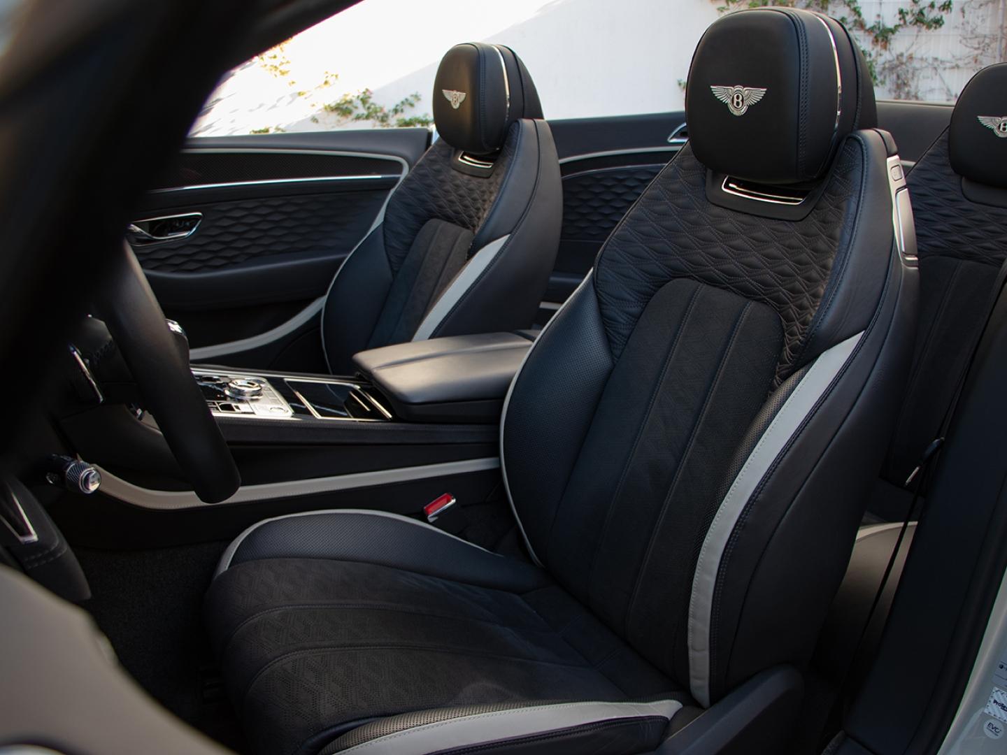 Image BENTLEY CONTINENTAL GTC Speed V8 4.0 Hybrid 780ch