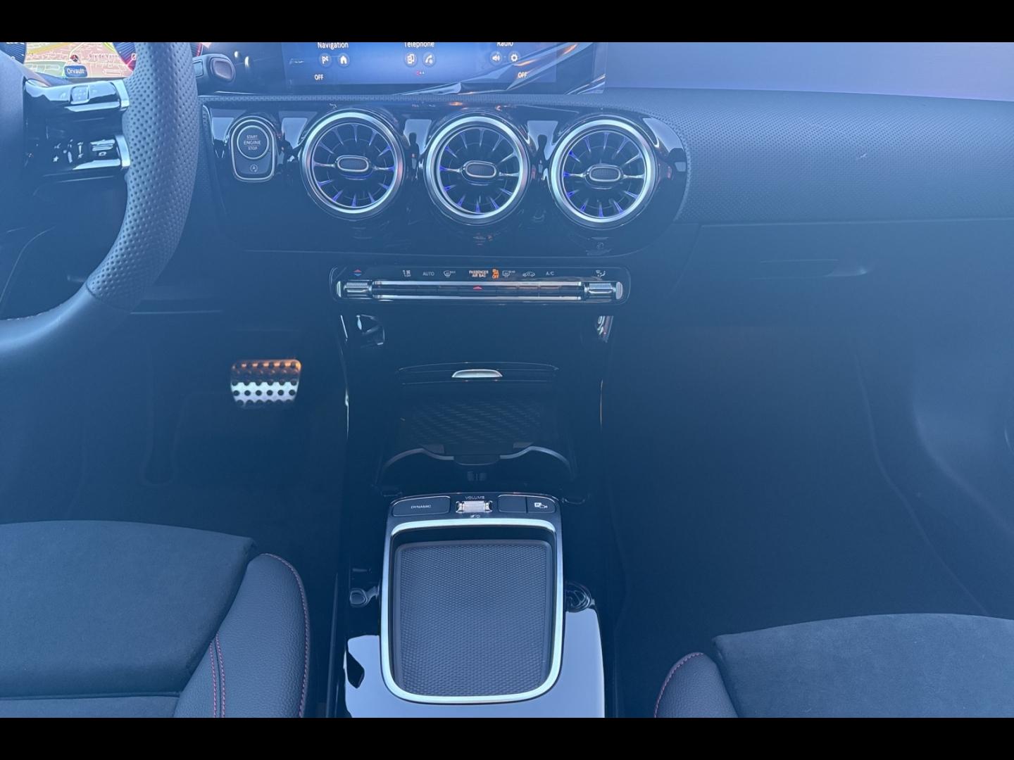 Image MERCEDES-BENZ Classe A 200 163ch Edition 140 7G-DCT
