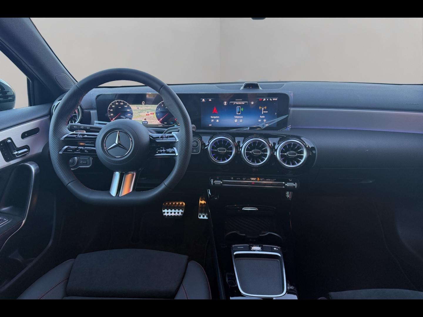 Image MERCEDES-BENZ Classe A 200 163ch Edition 140 7G-DCT
