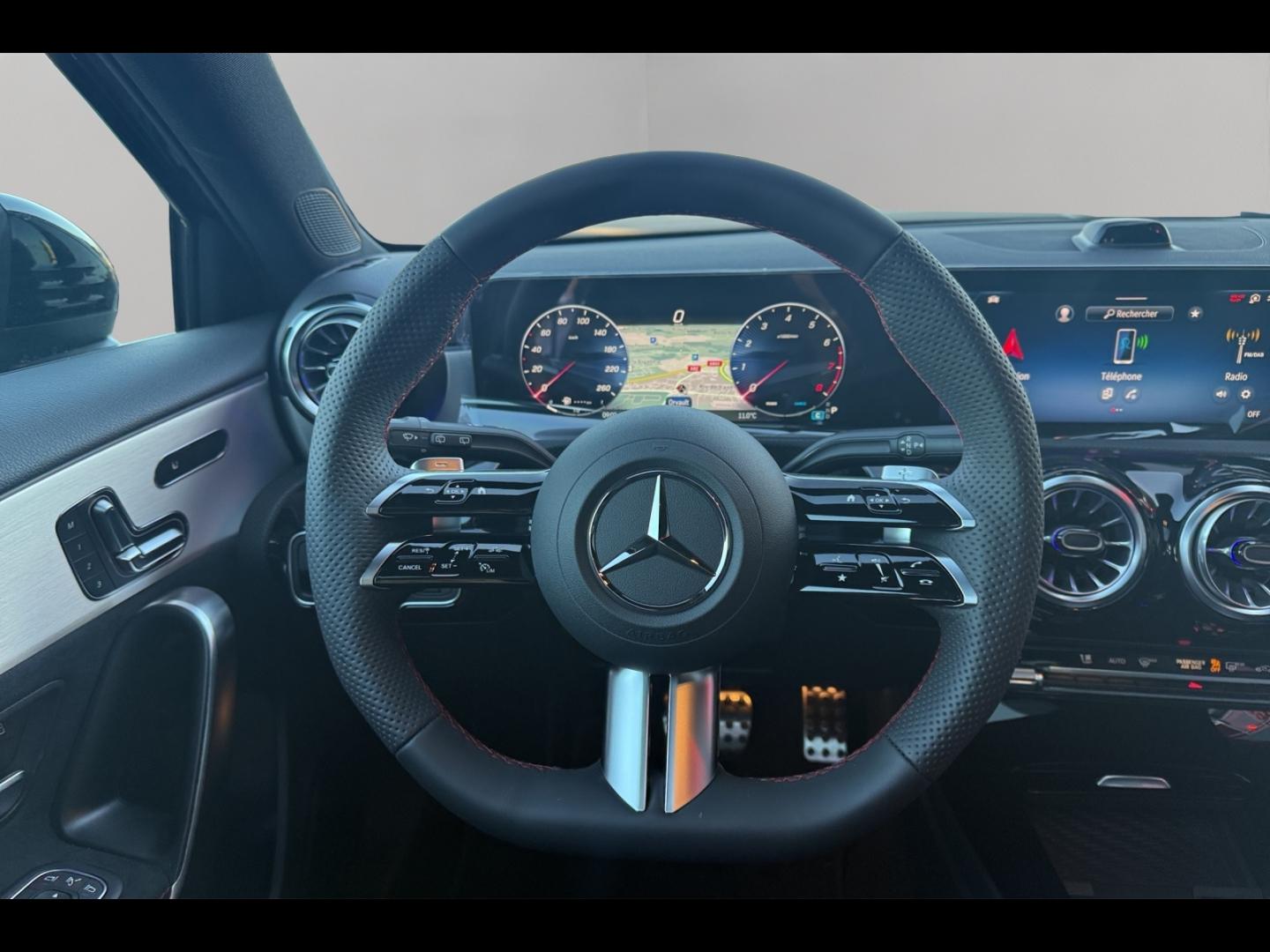 Image MERCEDES-BENZ Classe A 200 163ch Edition 140 7G-DCT