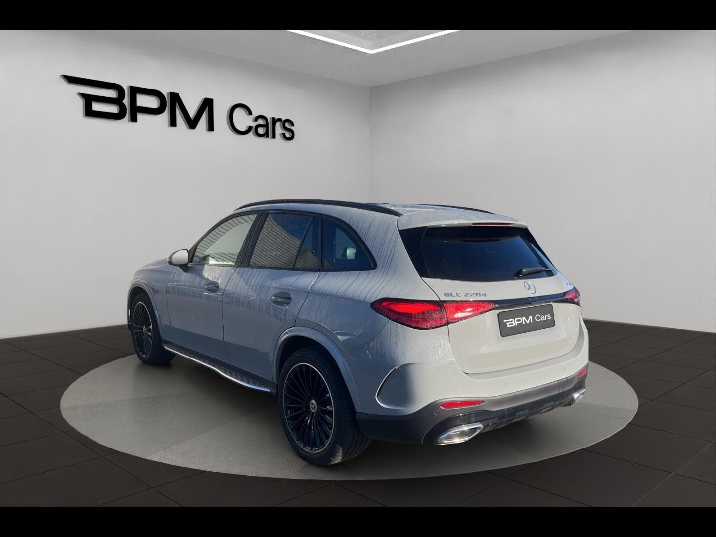 Image MERCEDES-BENZ GLC 220 d 197ch AMG Line 4Matic 9G-Tronic