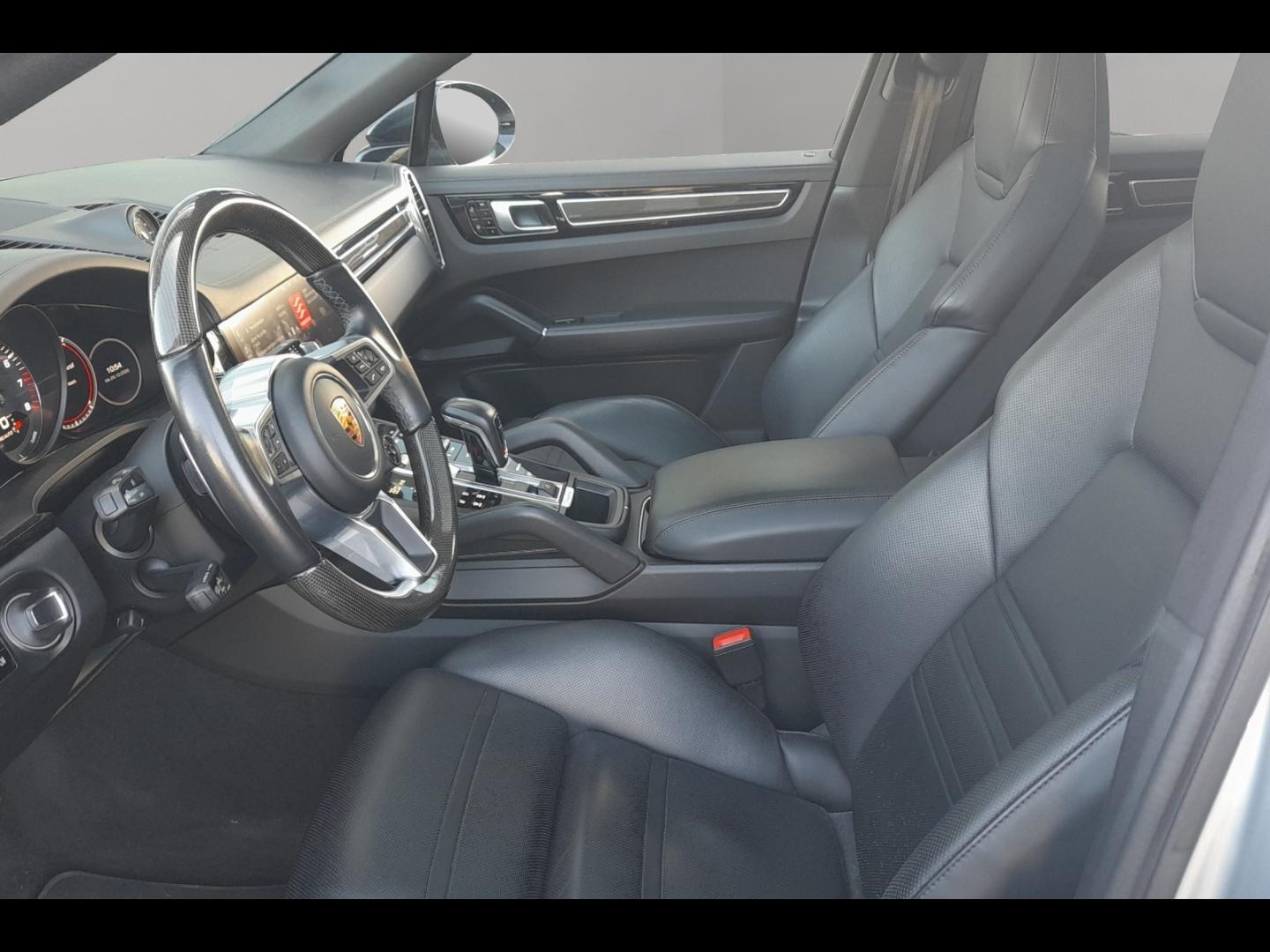 Image PORSCHE Cayenne Coupé 3.0 V6 462ch E-Hybrid
