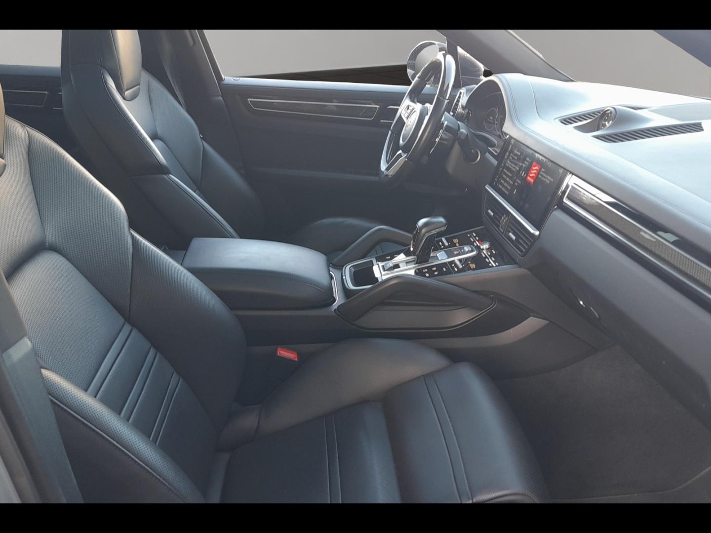 Image PORSCHE Cayenne Coupé 3.0 V6 462ch E-Hybrid