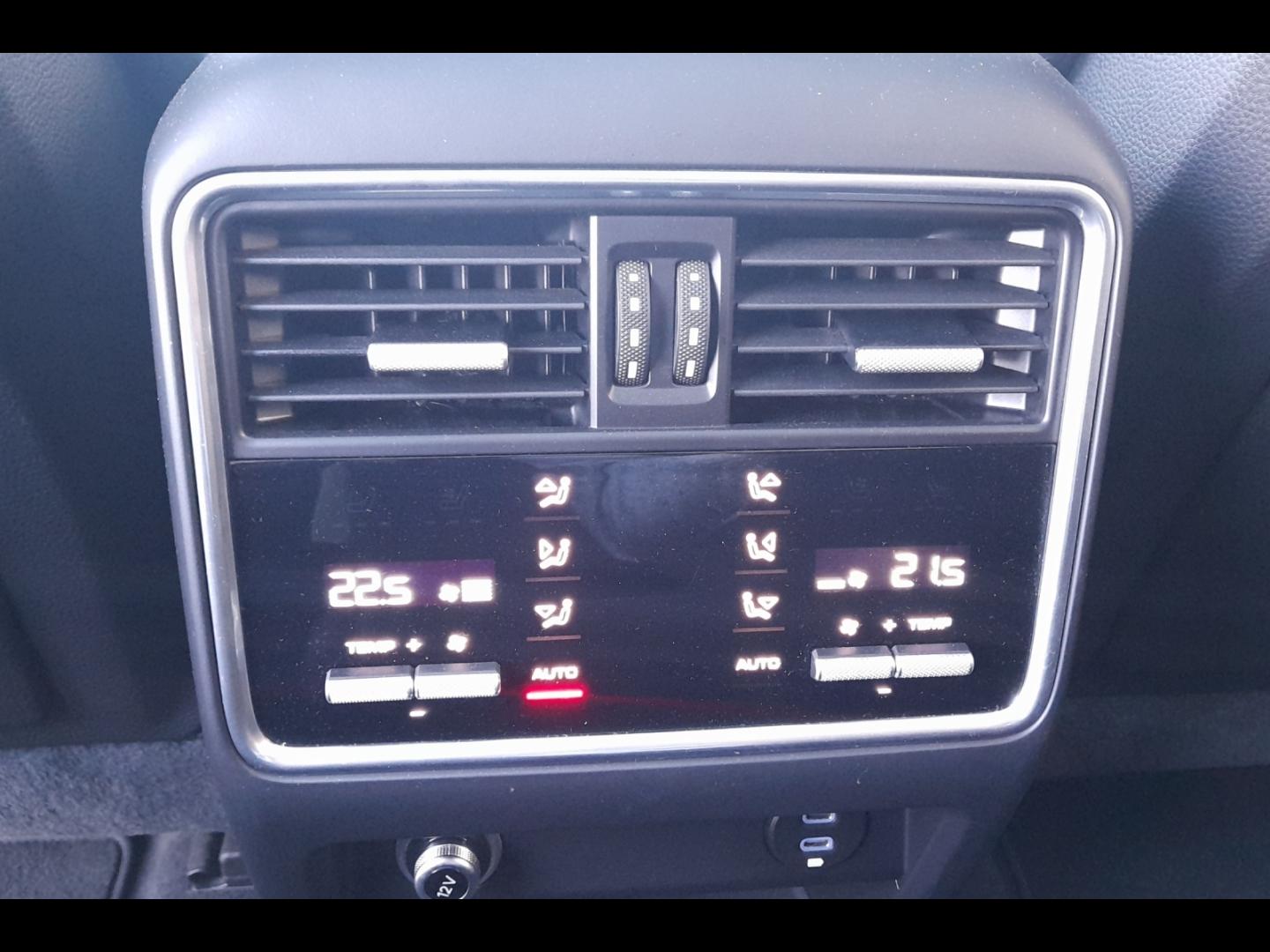 Image PORSCHE Cayenne Coupé 3.0 V6 462ch E-Hybrid