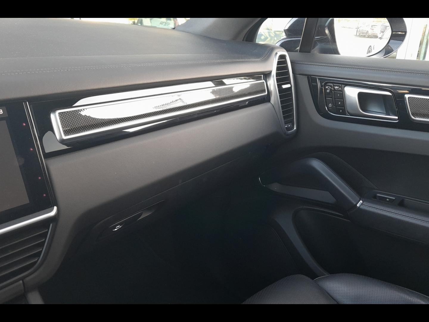 Image PORSCHE Cayenne Coupé 3.0 V6 462ch E-Hybrid