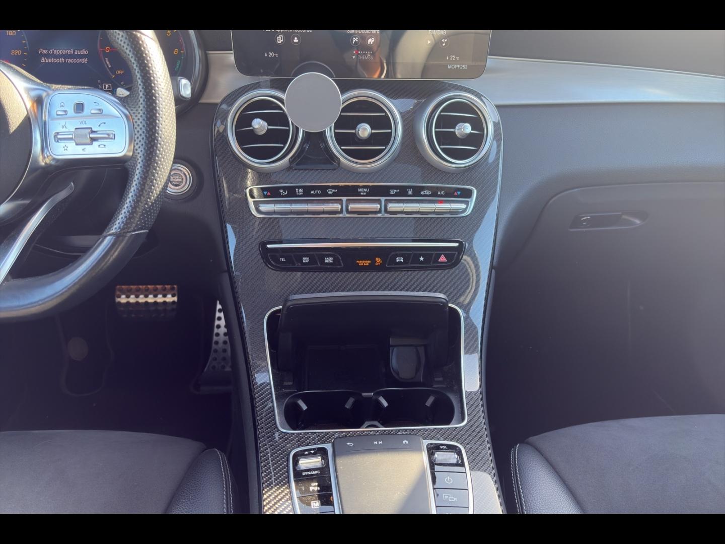 Image MERCEDES-BENZ GLC Coupé 300 de 194+122ch AMG Line 4Matic 9G-Tronic