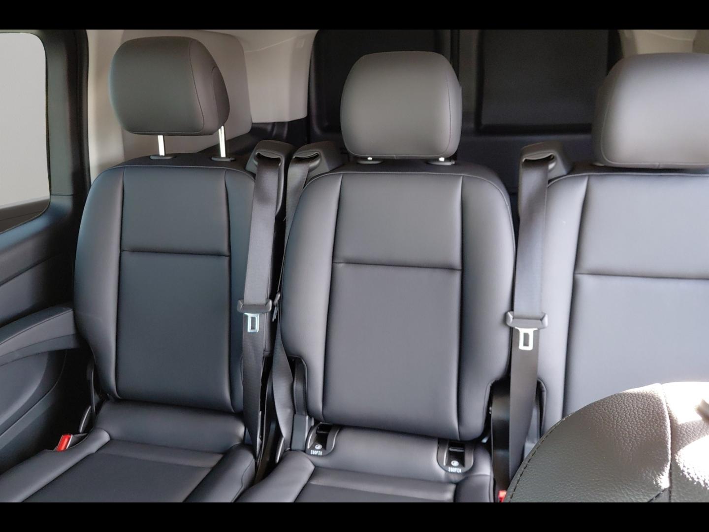 Image MERCEDES-BENZ Vito Fg 116 CDI Mixto Long Select Propulsion 9G-Tronic
